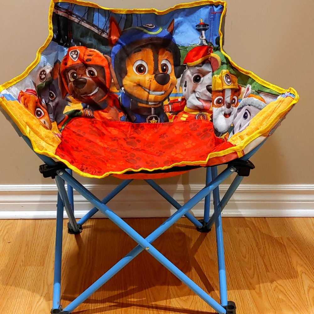 Paw Patrol Youth Fold & Go Bowl Camp/Beach Chair